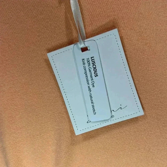 SIONI MILANO LONG SLEEVE CORAL SWEATER WITH FLUTTER LEAF DETAIL - Picture 6 of 7